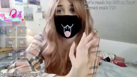 Kyra Wild online show from 09.29.25