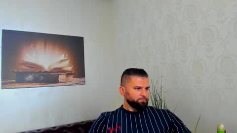 Snapshot of kysononyx chatting on 10.14.25 KysonOnyx online show from 10.14.25