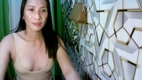 kyutshyne online show from 05.17.26