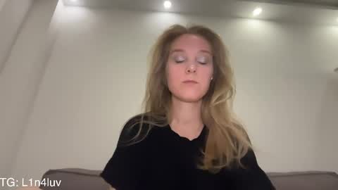 Snapshot of l1n4luv chatting on 05.25.26 lina online show from 05.25.26
