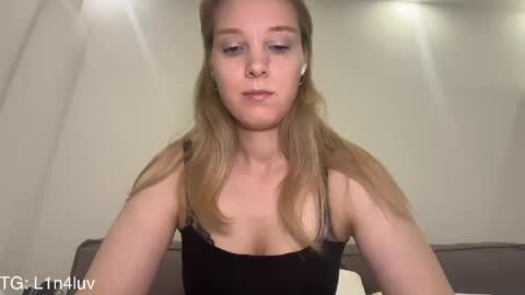 Snapshot of l1n4luv chatting on 06.06.26 lina online show from 06.06.26