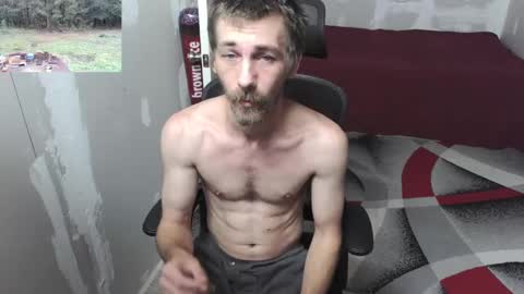 Snapshot of l1v1nth3dr3am chatting on 09.30.25 l1v1nth3dr3am online show from 09.30.25