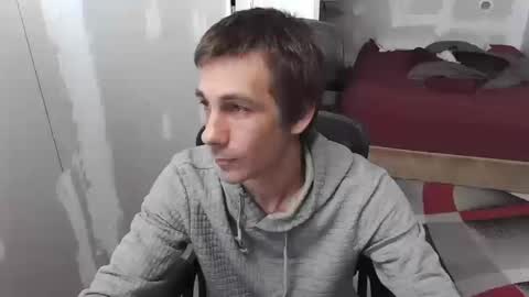 Snapshot of l1v1nth3dr3am chatting on 10.14.25 l1v1nth3dr3am online show from 10.14.25