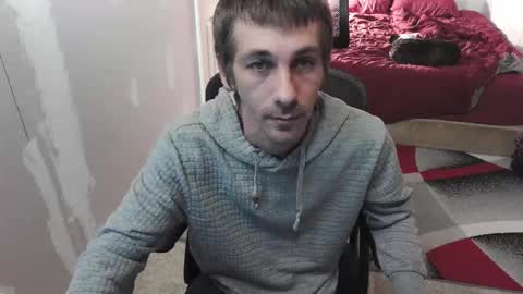 Snapshot of l1v1nth3dr3am chatting on 10.18.25 l1v1nth3dr3am online show from 10.18.25