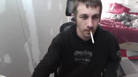 Snapshot of l1v1nth3dr3am chatting on 10.22.25 l1v1nth3dr3am online show from 10.22.25