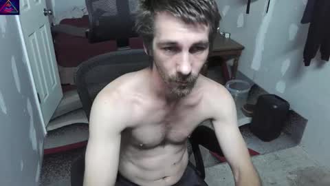 Snapshot of l1v1nth3dr3am chatting on 11.03.25 l1v1nth3dr3am online show from 11.03.25