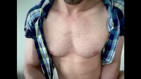 Snapshot of l3xxius chatting on 10.25.25 Alex online show from 10.25.25