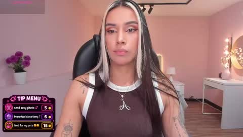 T A T I A N A online show from 06.04.26