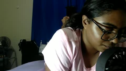 la_negra_domi22 online show from 09.14.25
