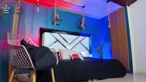 Cris  online show from 10.25.25