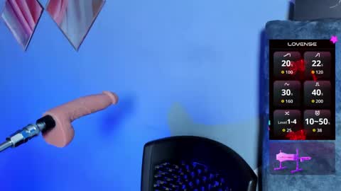 Snapshot of laau_hot1 chatting on 10.25.25 danny online show from 10.25.25