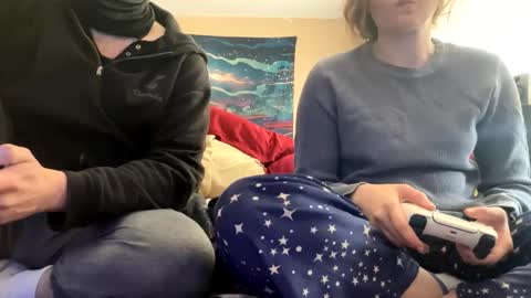 lacedinsin online show from 04.15.26