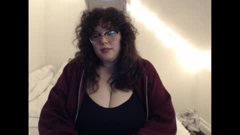 Snapshot of laceyblack42069 chatting on 12.19.24 Lacey online show from 12.19.24