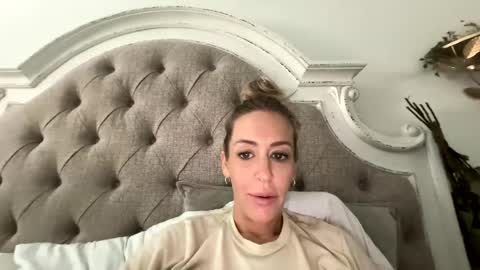 Snapshot of laceylayne96 chatting on 05.26.26 laceylayne96 online show from 05.26.26