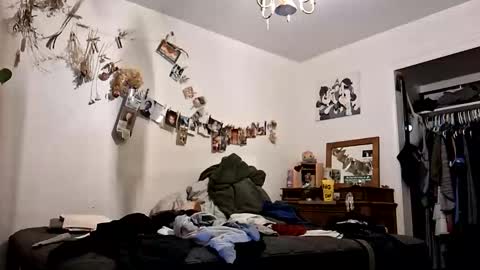 Snapshot of lacybell chatting on 04.30.26 lacybell online show from 04.30.26