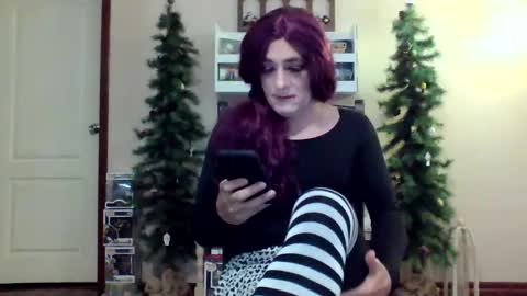 Lacy online show from 06.05.26