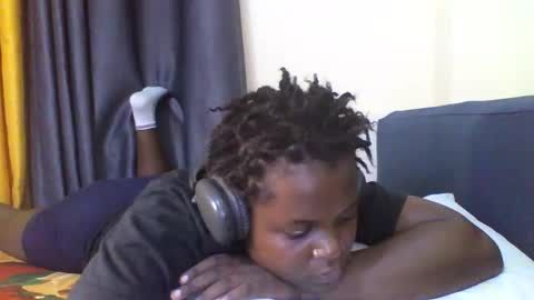 Snapshot of ladar_ chatting on 02.17.26 vida online show from 02.17.26