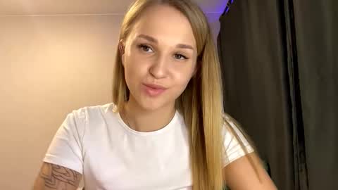 Sofia online show from 10.26.25