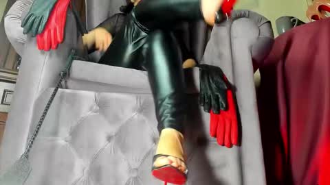 GoddessLeather online show from 11.04.25