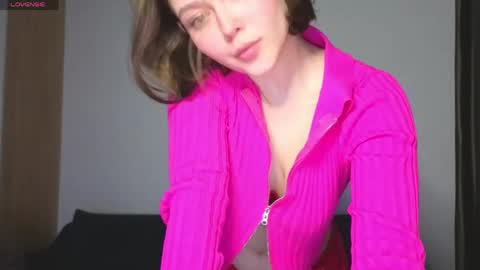 lady_birdd online show from 04.16.26