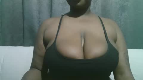 lady_dearra online show from 09.20.25