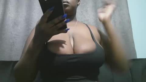 lady_dearra online show from 01.07.26