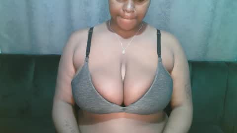 lady_dearra online show from 03.24.26