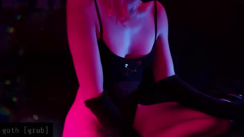 lady_eboshi online show from 09.29.25