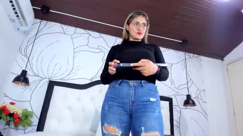 LADY  online show from 05.23.26