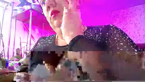Lady Gloria online show from 01.01.25