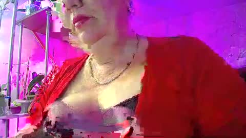 Lady Gloria online show from 01.12.25
