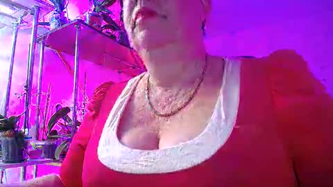 Lady Gloria online show from 01.21.25