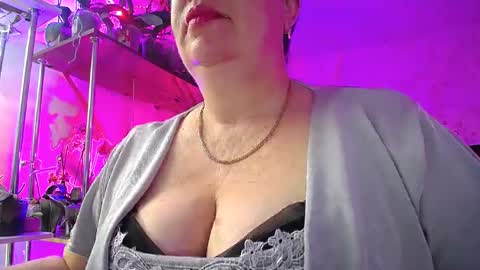 Lady Gloria online show from 03.01.25