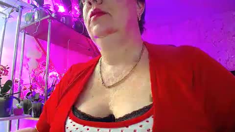 Lady Gloria online show from 03.12.25
