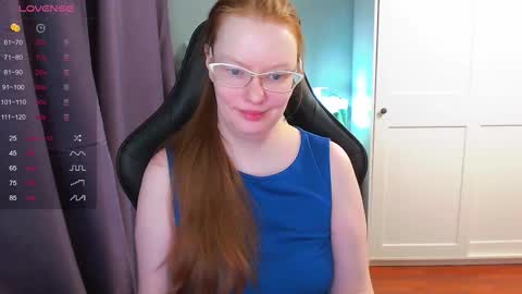 Snapshot of lady_inari chatting on 02.24.26 Angelika online show from 02.24.26