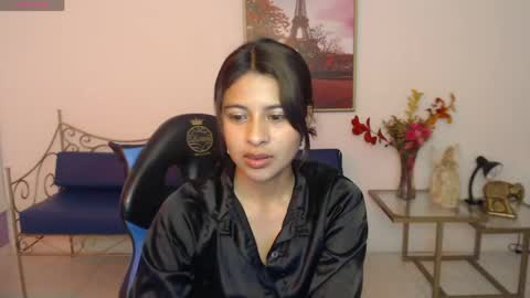 Snapshot of lady_isabella_ chatting on 06.01.26 Lady Isabella online show from 06.01.26