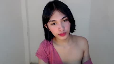   online show from 03.05.25
