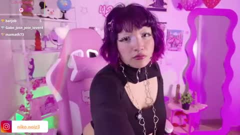 Snapshot of lady_noize chatting on 04.29.26 Lady online show from 04.29.26