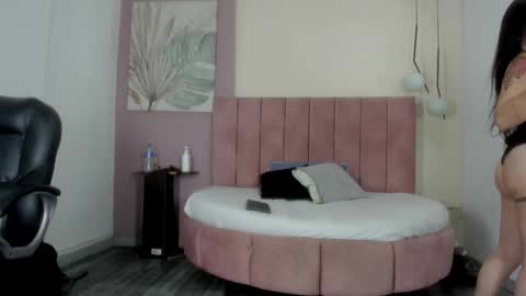 lady_scarlett_ online show from 09.12.25