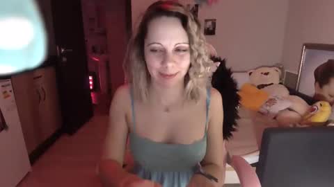 lady_smile69 online show from 12.15.24