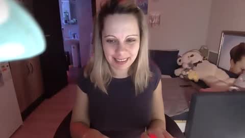 lady_smile69 online show from 02.12.25