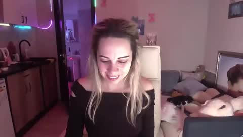 lady_smile69 online show from 11.08.25