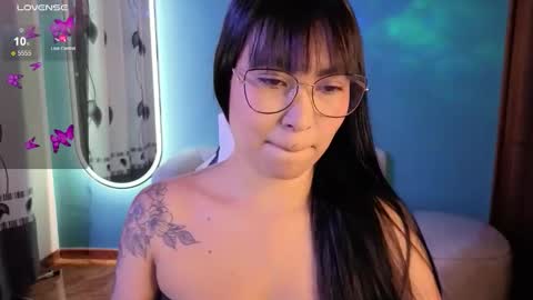 Lady Violet Bridgerton online show from 10.11.25