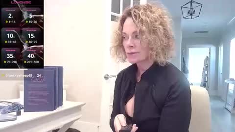 Snapshot of ladybabs chatting on 10.17.25 Ladybabs online show from 10.17.25