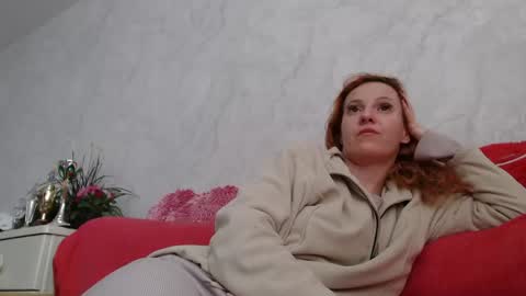 Sima Ladybigsmile online show from 04.12.26