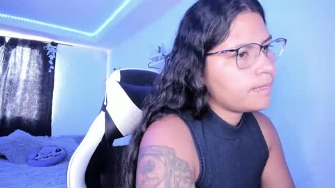  Lady  online show from 12.22.24