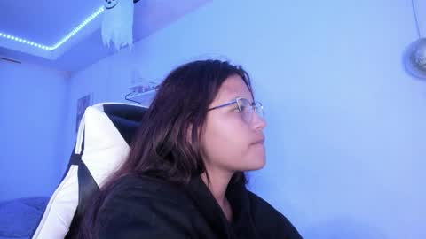  Lady  online show from 10.23.25