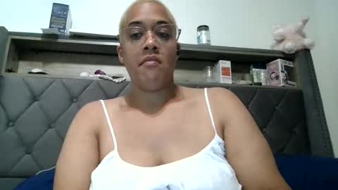 Stephanie online show from 07.05.26