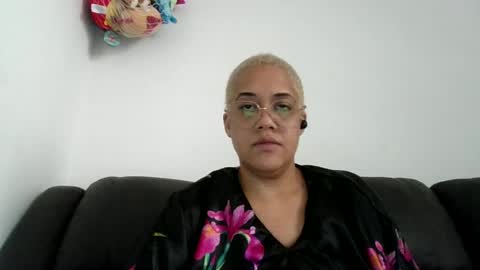 Stephanie online show from 07.24.26