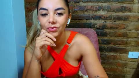 Hello im lady nice to meet you  online show from 05.18.26